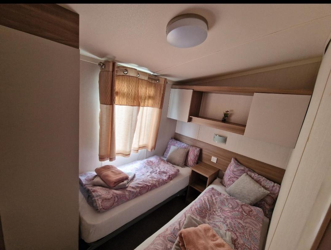Durdlee Door, D27, Main Rd, West Lulworth, Wareham Bh20 5Pu Hotel Екстериор снимка